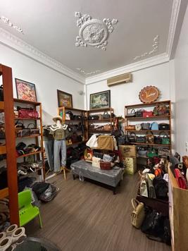 Bán Nhà Nguyễn Phúc Lai. Đống Đa. Ô Tô. DT 42m2. MT 3,4m. 4 Tầng. Giá 12,2 Tỷ.
