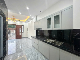 MT RỘNG- FULL NỘI THBÁN GẤP NHÀ ĐẸP- AN DƯƠNG VƯƠNG-5 TẦNG THANG MÁY-ẤT XỊN -33m2 giá 8.3 tỷ ctl