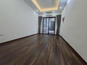 BÁN NHÀ VĨNH HƯNG - GIÁ 4.5 TY, 5 TẦNG, LÔ GÓC 2 THOÁNG, GIAO THÔNG THUẬN TIỆN