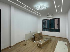 Bán Nhà Võ Chí Công. Tây Hồ. 6 Tầng Thang Máy. DT 40m2. MT 4.3m.  Giá 9,86 Tỷ