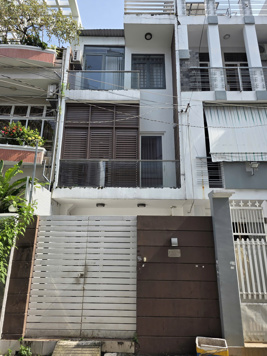Bán nhà lầu ST Vườn Lài - Quận Tân Phú - DT: 4,1x 18m, Giá bán 8.7 tỷ TL