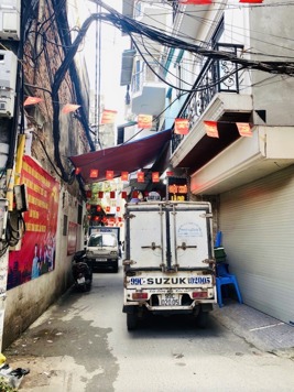 Bán Nhà Đẹp Lô Góc Cầu Giấy 43m x 5T, Ngõ Thông, Ô Tô, 2 Thoáng, Full NT, 11,5 Tỷ
