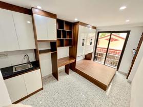 Bán Nhà Giáp Bát. Hoàng Mai. 7 Tầng Thang Máy. DT 97m2. MT 5,6m. Giá 22,8 Tỷ.