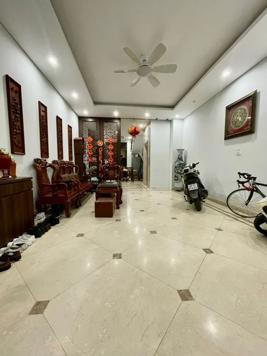 Bán Nhà Thịnh Liệt. Hoàng Mai. 4 Tầng Thang Máy. Ô Tô. Vỉa Hè. DT 73m2. MT 5m. Giá 21 Tỷ.