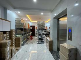 Bán Nhà Thịnh Liệt. Hoàng Mai. 4 Tầng Thang Máy. Ô Tô. Vỉa Hè. DT 72m2. MT 5m. Giá 15.8 Tỷ.