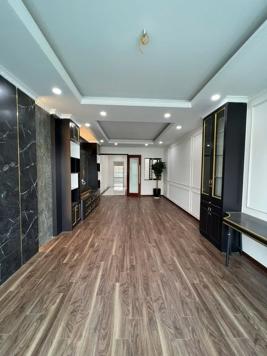 Bán Nhà Tân Mai. Hoàng Mai. 6 Tầng Thang Máy. Ô Tô. DT 76m2. MT 4m. Giá 24.4 Tỷ.