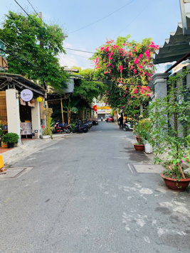 hẻm 6m thông phường Tân Sơn Nhì Phường Tân Sơn Nhì dt 6,8mx20m giá 13,8 tỷ