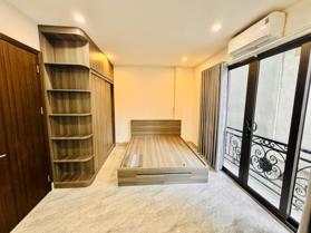 PHỐ TÂN MAI - 6 TẦNG THANG MÁY - NHÀ MỚI XÂY TUYỆT ĐẸP CỰC GẦN PHỐ - GẦN OTO TRÁNH