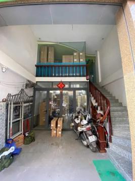 Bán Nhà Nguyễn Xiển. Thanh Xuân. Thang Máy. Ô Tô. Vỉa Hè. DT 92m2. MT 5m. Giá 47.8 Tỷ.