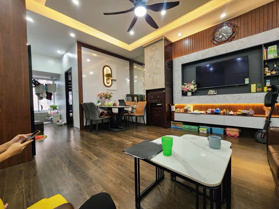 Bán chung cư Khuất Duy Tiến 3 ngủ nhỉnh 8 tỷ. 