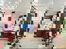 Bán nhà đẹp mặt ngõ thông phố Võ Chí Công 5tầng mặt tiền 5.8m 8.45 tỷ Cầu Giấy - 0934266313