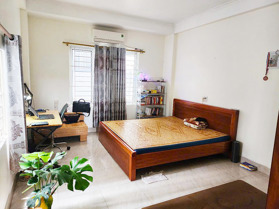 CHỈ 6,7 TỶ CÓ NHÀ LONG BIÊN 35M2 ĐẸP DÂN XÂY 4 TẦNG, OTO ĐỖ CỔNG, 3 THOÁNG, RA MP 30M