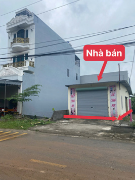 BÁN GẤP LÔ GÓC ĐẤT TRỤC CHÍNH KINH DOANH SẴN NHÀ C4 ĐẠI TỰ, YÊN LẠC CẠNH TRƯỜNG HỌC GIÁ 3,4 TỶ