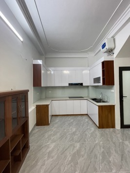 NGÕ THÔNG - GẦN OTO - DIỆN TÍCH RỘNG - GIÁ RẺ - TẶNG NỘI THẤT - TT ĐỐNG ĐA - 8.6 TỶ