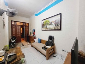 CÁCH PHỐ 10M - TRƯỚC NHÀ 3.5M - PHỐ ẨM THỰC NGUYỄN VĂN TUYẾT - ĐỐNG ĐA - 9.8 TỶ 