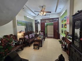 Bán Nhà Thiên Hiền. Nam Từ Liêm. DT 48m2. MT 4m. 4 Tầng. Giá 12.4 Tỷ.