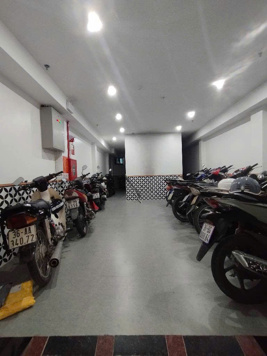 Hiếm có Trần Thái Tông -nhà dòng tiền 15 phòng kk, nhà 7 tầng thang máy, dt 60m2-18ty9