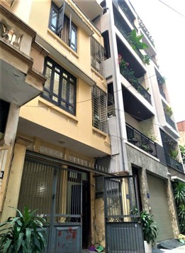 Bán nhà phố Kim Ngưu - Phân lô - Đường rộng 5m - Vỉa hè 2 bên - Ô tô tránh nhau, dừng đỗ