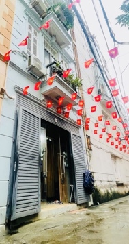 NHÀ ĐẸP PHỐ LẠC LONG QUÂN- TÂY HỒ-5 TẦNG DÂN XÂY - 7 CHỖ ĐỖ CỬA - TẦNG 1 KINH DOANH. CHỈ 15 TỶ