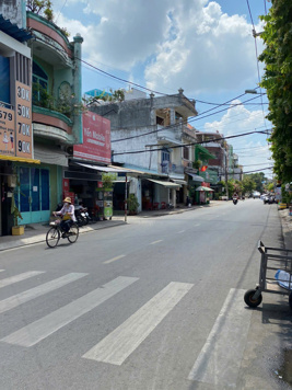 Nhà 1 lầu mặt tiền đường 16m có lề sát Lũy Bán Bích, Dt: 5m x 20m nở hậu / 108m2 Giá 13,2 tỷ