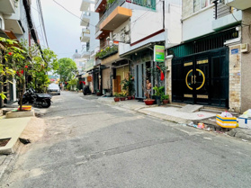 Nhà đường 8m bờ bao đối diện siêu thị Aeon Mall Tân Phú, Dt: 5,4m x 18m nở hậu 6,4m Giá 12,9 Tỷ