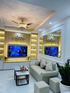 Bán Nhà Cầu Giấy 35m x 5T, Ngõ Thông, Ô Tô Gần, Kinh Doanh, Full Nội Thất. 7.7 Tỷ