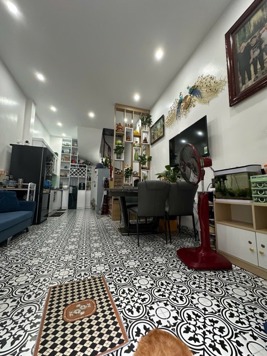 Bán Nhà Hồ Tùng Mậu 32m x 5T, Ngõ Nông Thoáng, Ô Tô Gần, KD, Full NT, 8.2 tỷ