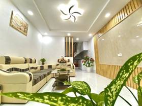 Tài chính 5 tỷ - ngõ rộng - 3pn - gần oto - tặng nội thất - Đống Đa - 5.8 tỷ 