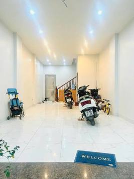 Bán nhà lô góc phố Trần Quý Cáp, Đống Đa, phân lô, ô tô tránh 5 tầng 45m2 giá 15.9 tỷ