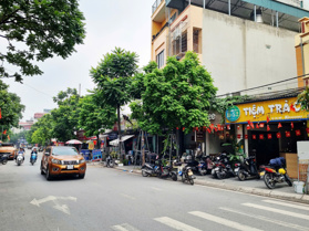 Bán nhà ngõ 42 Thịnh Liệt, 70m2, ô tô tránh, vỉa hè kinh doanh, 200tr.m2