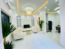 HOA HẬU TÂY HỒ 60m2 x 4 tầng - LÔ GÓC 3 THOÁNG - SÂN RIÊNG ĐỂ NHIỀU XE - NGÕ TRƯỚC NHÀ RỘNG 3M