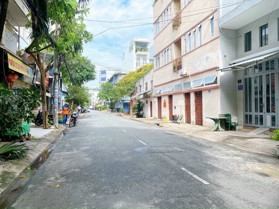 đường 12m thông đường Tô Hiệu phường Hiệp Tân dt 4,3mx24m giá 8,9 tỷ