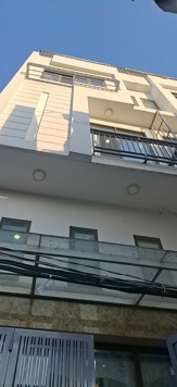 Bán nhà 311/1C Nguyễn Thị Thập,Quận 7 dt 4,1x13m,3 tầng giá 8,9 tỷ