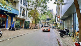 NHÀ ĐẸP NGÕ 279 ĐỘI CẤN – NGÕ THÔNG – GẦN Ô TÔ – MẶT TIỀN RỘNG 4.2M 