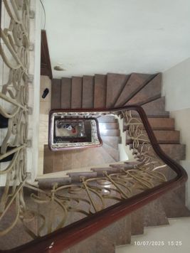 Bán Nhà Kim Giang. Hoàng Mai. Ô Tô. DT 62m2. MT 3.8m. 5 Tầng. Giá 10.4 Tỷ.