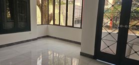 Bán Nhà Mặt Phố Lý Nam Đế. Hoàn Kiếm. Lô Góc. Ô Tô. Vỉa Hè. DT 44m2. MT 5m. Giá 35.8 Tỷ.