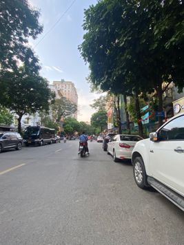 Bán nhà 4 tầng BT lk Đại Mỗ, NTL, Hà Nội. DT 106m2 MT 5m giá chỉ 22 tỷ .LH 0936936683 MR Mừng