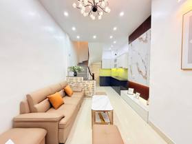 Bán Nhà Phường Nghĩa Đô - Cầu Giấy 38m2 x 5 tầng, nhà đẹp gần Ô tô, giá 8,75 tỷ