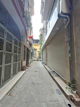 Hoàng hoa thám 6 tầng x mặt tiền 5M - PHÂN LÔ - Ngõ thoáng sáng- SỔ VUÔNG A4 - 50M RA PHỐ