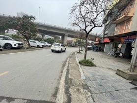 Quá Đẹp! PHỐ NGUYỄN VĂN VIÊN 31m², 5 tầng, 3PN, full nội thất, đối diện bãi gửi ô tô  . Giá 8,4 tỷ