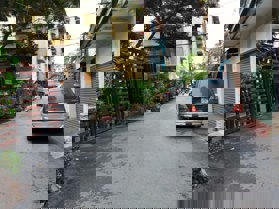 Vũ Hữu ngõ thoáng rộng rãi, ô tô đỗ cửa vào nhà, kinh doanh văn phòng, 40m2, hơn 12 tỷ