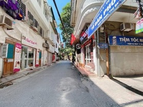 Bán nhà Võ Thị Sáu 49m, 6 tầng, mt4,8 m. Lô góc, thang máy, ô tô gần. Giá 13,5 tỷ