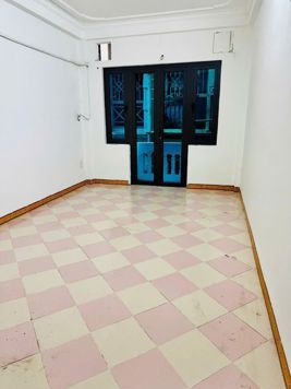 Bán Nhà Đường Cầu Giấy. Cầu Giấy. DT 30m2. MT 3.3m. 5 Tầng. Giá 7.9 Tỷ.