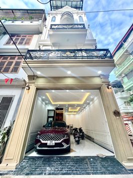 BÁN NHÀ ĐƯỜNG TÔ VĨNH DIỆN. 70M2 - 7 TẦNG. THANG MÁY. GARA Ô TÔ.