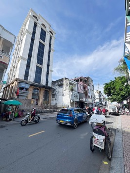 Siêu hiếm ! MT ngay Lê Văn Sỹ, DT: 9.3x13m, KC:3 tầng, CTXD: Hầm+7L, HĐT 65tr/th Giá chỉ 46 tỷ