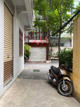 KIM NGƯU 52M,4 TẦNG, KINH DOANH, NGÕ THÔNG, Ô TÔ VÀO NHÀ. Giá 13,5 tỷ