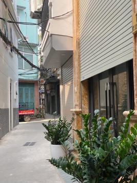 LÔ GÓC KIM NGƯU 56M ,5 TẦNG. NGÕ THÔNG, GẦN PHỐ. GIÁ 10,9 TỶ