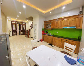 TRUNG KÍNH – 61M – 5T – 6 NGỦ – DÂN XÂY – GẦN PHỐ – KHU HIẾM NHÀ BÁN – 13 TỶ 8