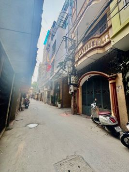 Bán Nhà Trường Chinh. Đống Đa. Ô Tô. DT 50m2. MT 4.8m. 4 Tầng. Giá 15.86 Tỷ.