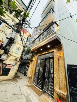 Hoàng Hoa Thám 70m2 x 6 tầng thang máy - 14 phòng full  - THOÁNG - THÔNG TỨ PHÍA- NGÕ RỘNG. 